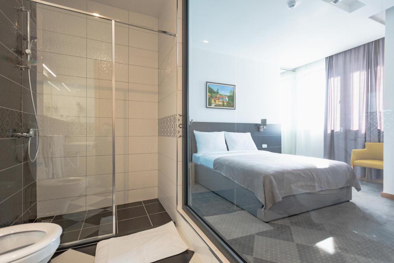 Hotel Stobex Loznica Eksteriør billede