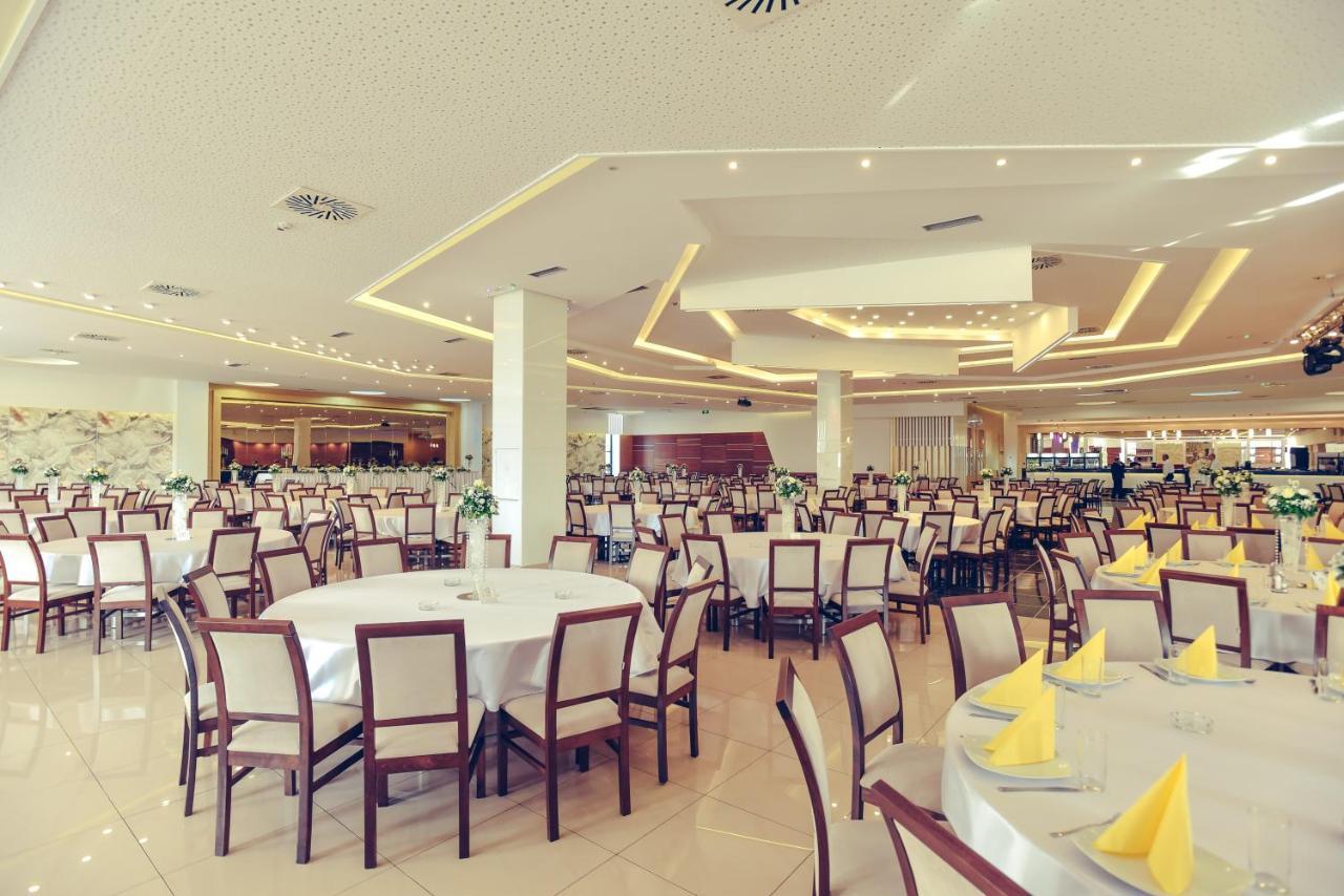 Hotel Stobex Loznica Eksteriør billede